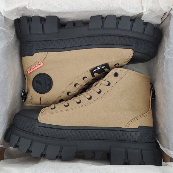 Palladium Revolt HI TX Platform Boots Olive 97242-307-M Womens 7 New - Picture 9 of 10